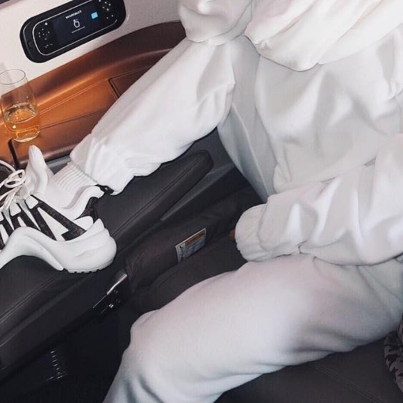 SZM - Laina Rauma teddy 24 sweatPants white loungewear lightly used - Picture 5 of 11